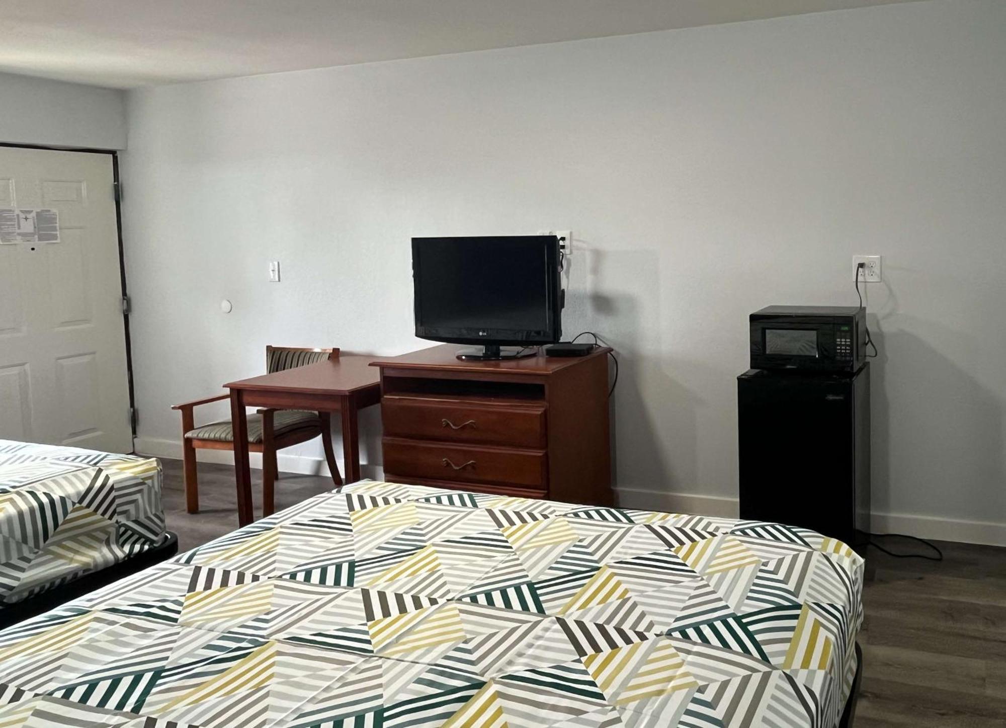 Motel 6 Greenwood, Ms Екстериор снимка