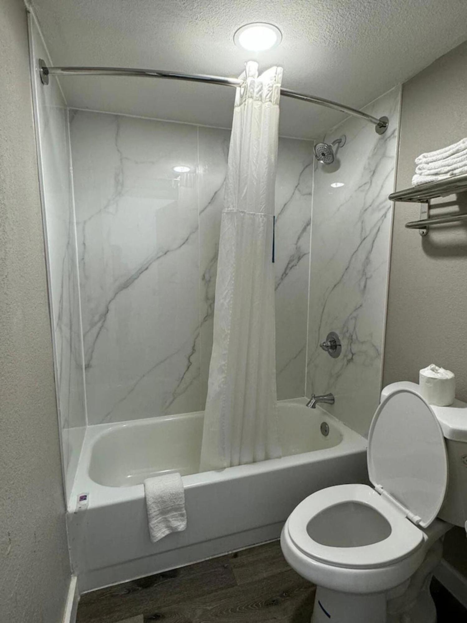 Motel 6 Greenwood, Ms Екстериор снимка